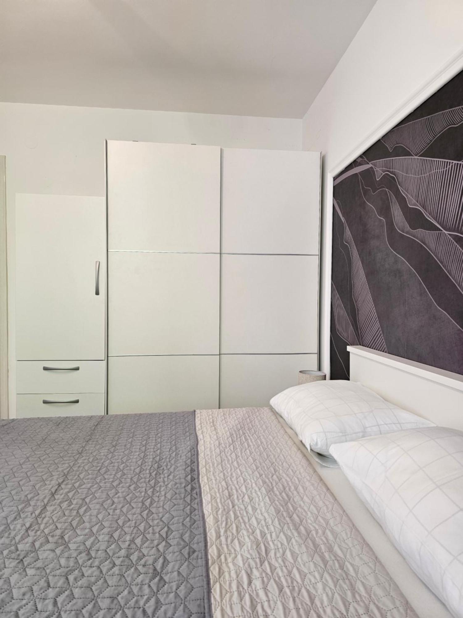 Luna - & Center Apartment *